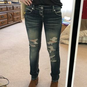 Bongo Distressed Jeans